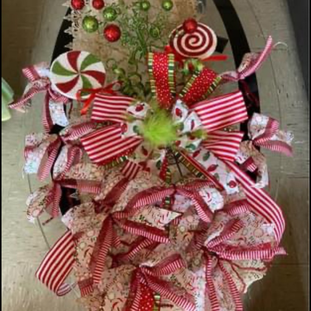 Christmas topper & 12 Bows